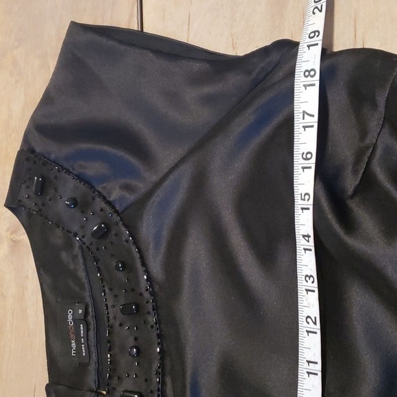 MAX AND CLEO BLACK SATIN SHIFT DRESS WITH BEADED NECKLINE SZ 12 - Picture 10 of 15